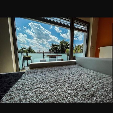 Zimmer - Modernes Apartment Mit 45 Qm. Straubing Exterior foto